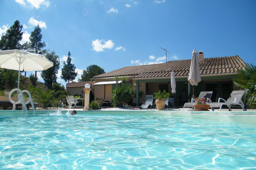 Photo of Outdoor in Montauriol