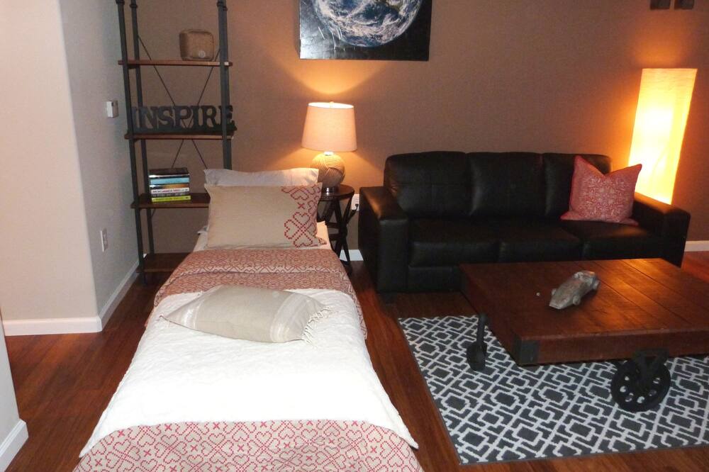 Photo of Bedroom in Regency Park