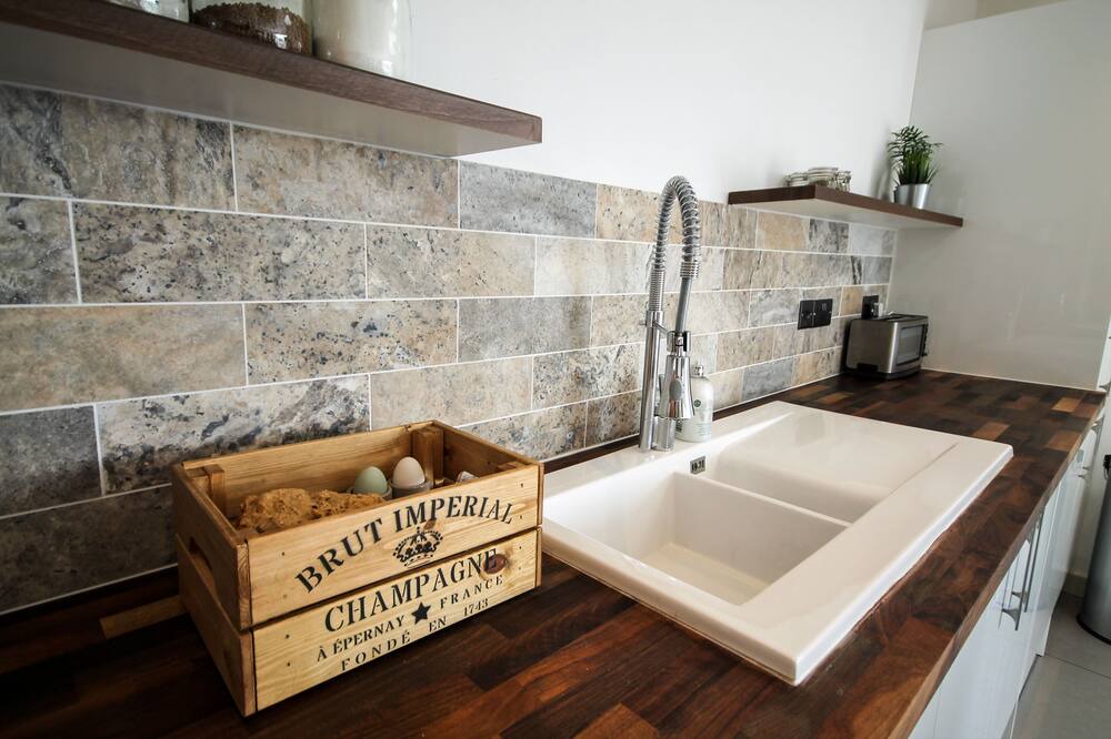 Photo of Kitchen in Beeley