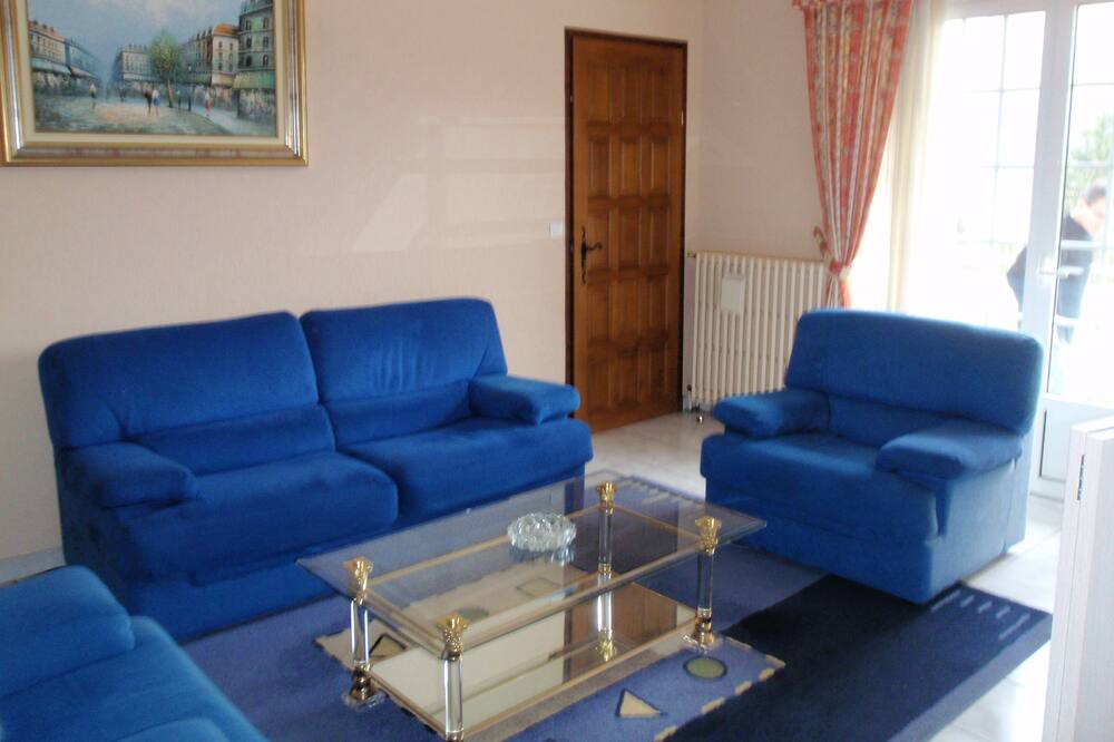 Photo of Livingroom in Ayzac-Ost