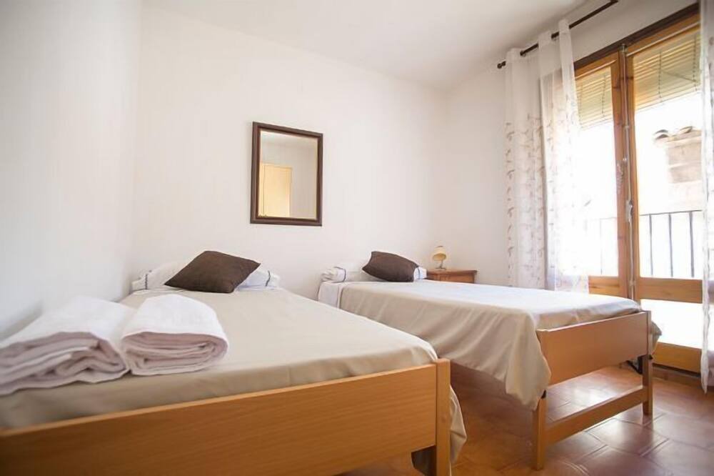 Photo of Bedroom in Caseres