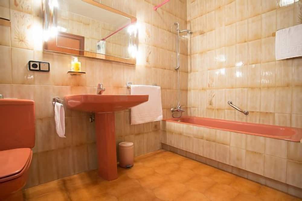 Photo of Bathroom in Caseres