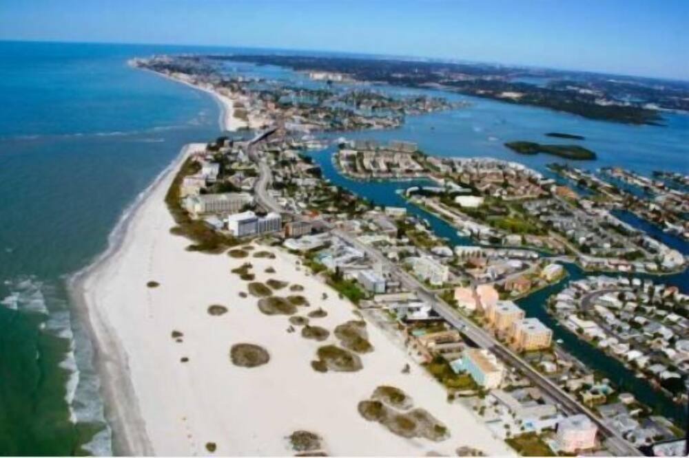 Photo of Others in Treasure Island