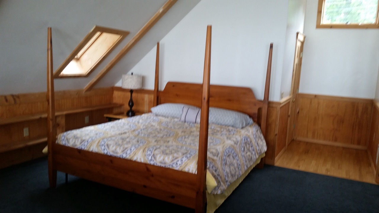 Photo of Bedroom in Moriah Center