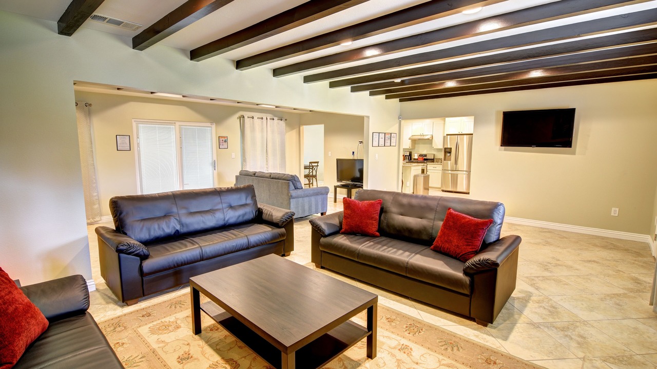 Photo of Livingroom in Anaheim Colony Historic District