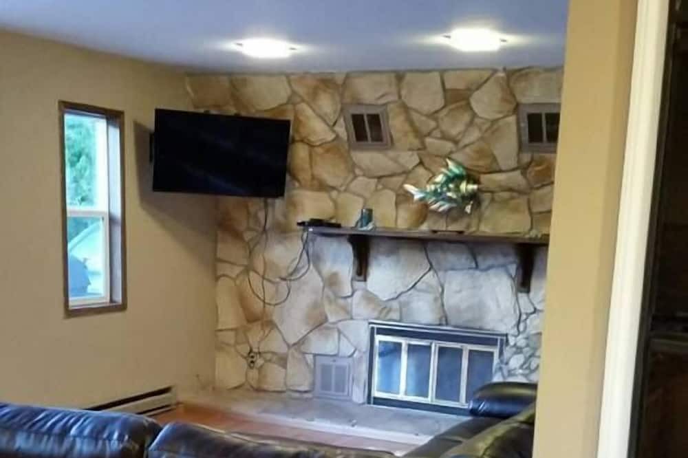 Photo of Bedroom in Coulee City