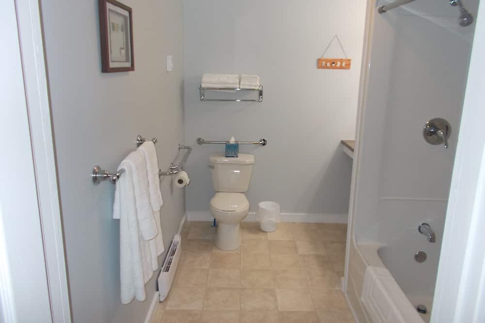 Photo of Bathroom in Glenburnie-Birchy Head-Shoal Brook