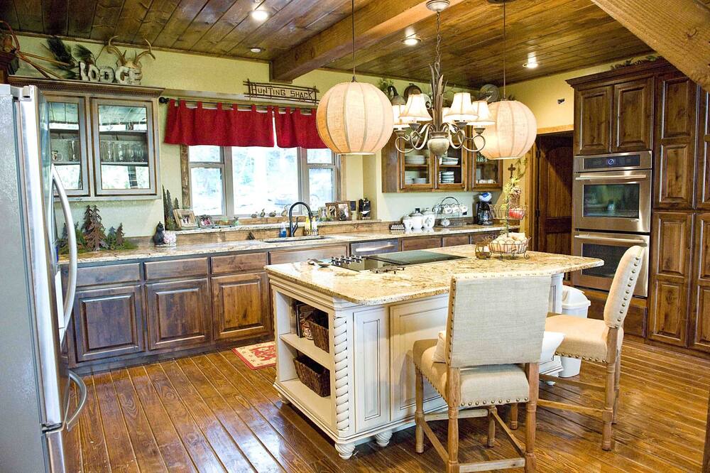 Photo of Kitchen in Gore
