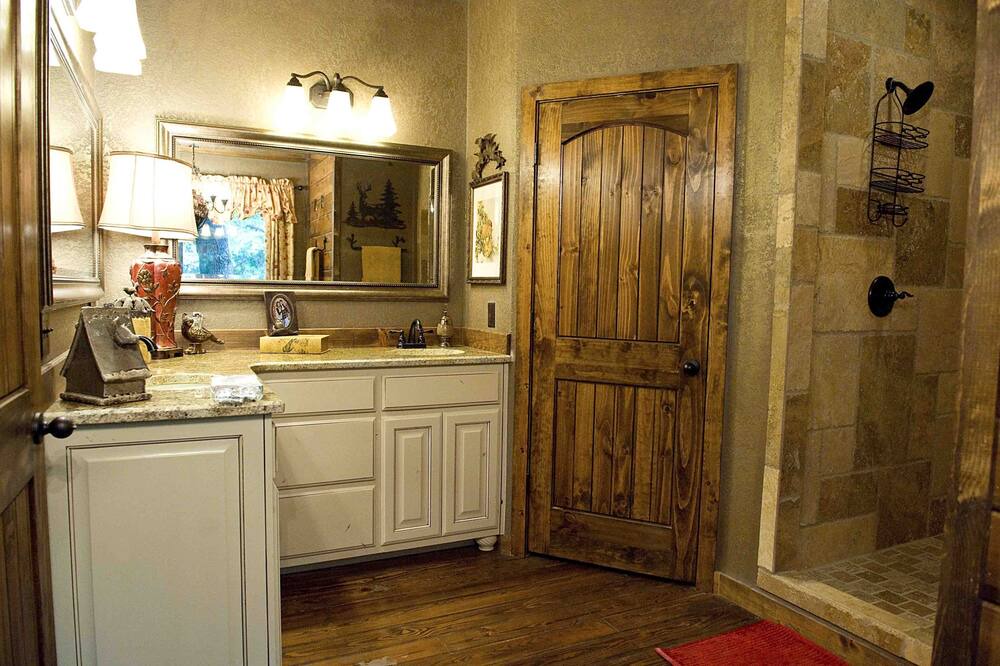 Photo of Kitchen in Gore