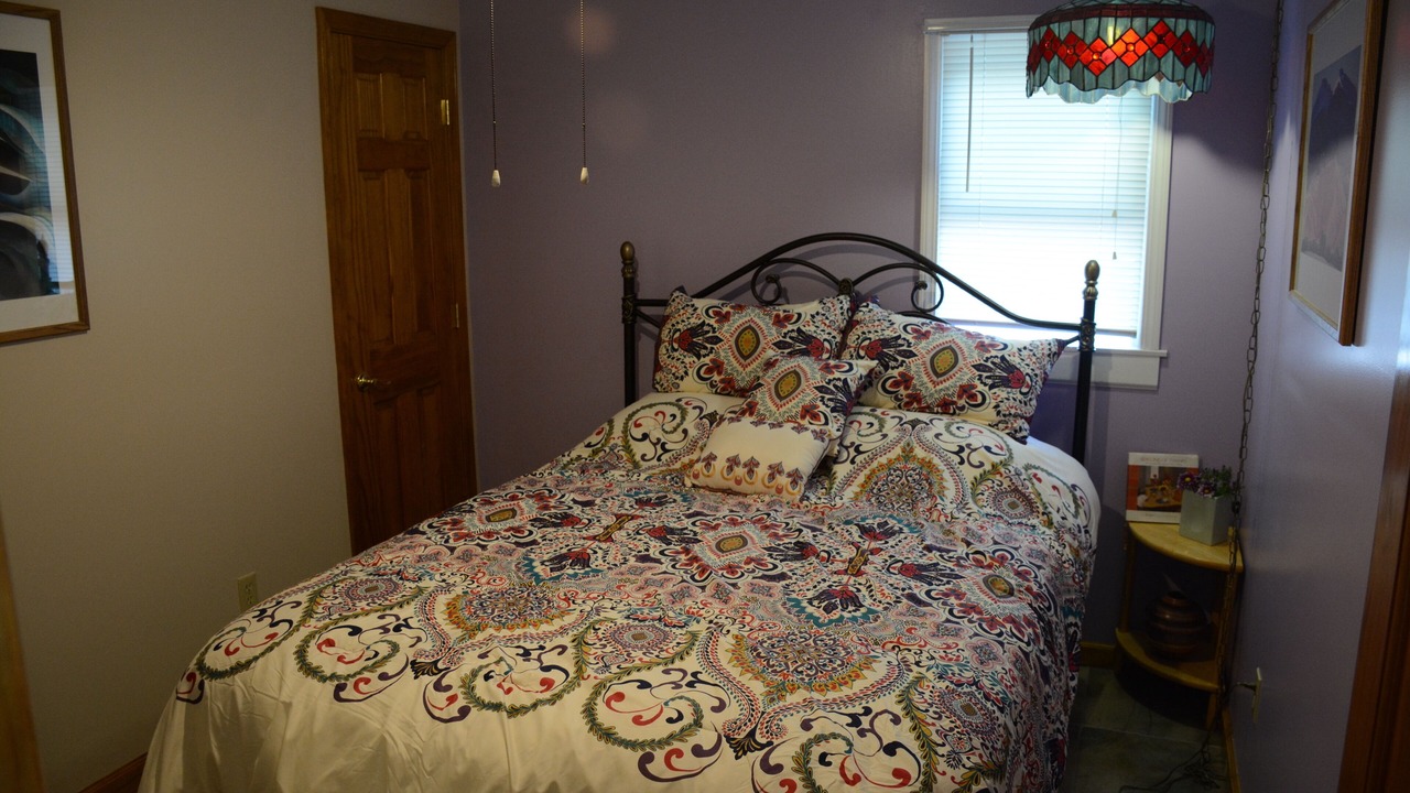 Photo of Bedroom in Lackawanna