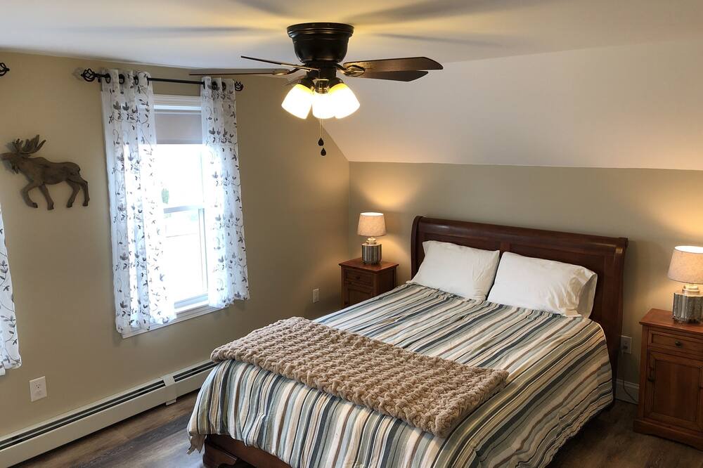 Photo of Bedroom in Millinocket