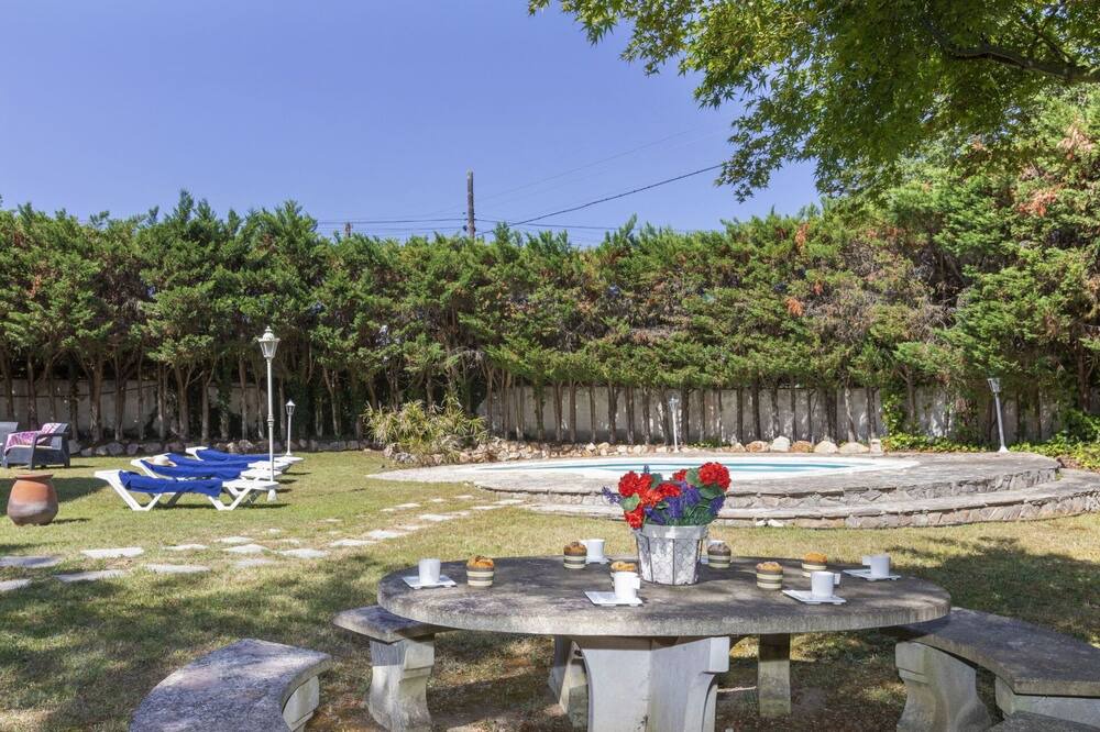 Photo of Outdoor in Can Carbonell