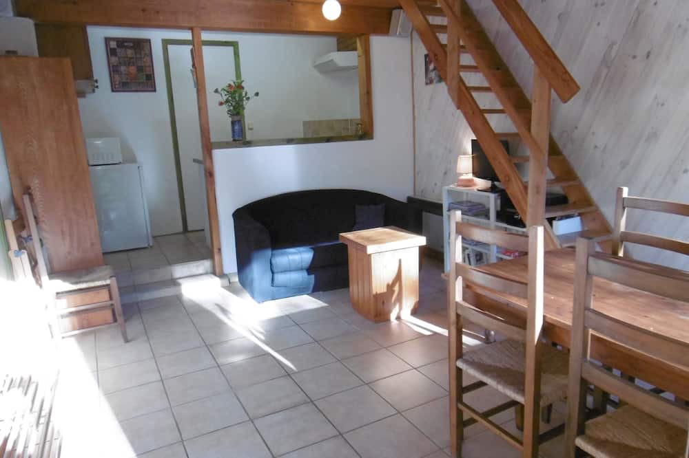Photo of Livingroom in Fougax-et-Barrineuf