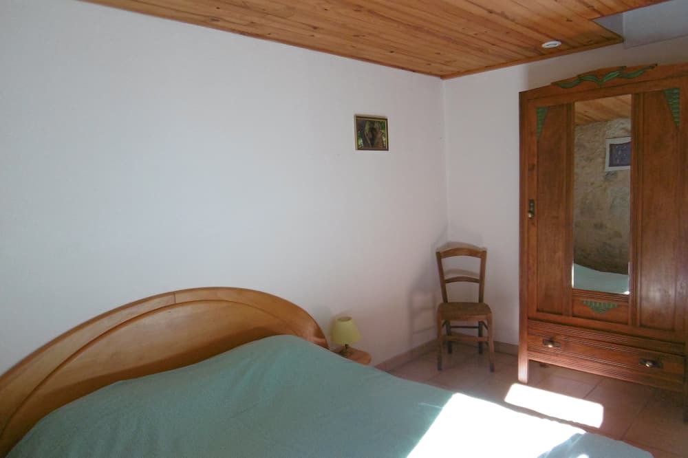 Photo of Bedroom in Fougax-et-Barrineuf