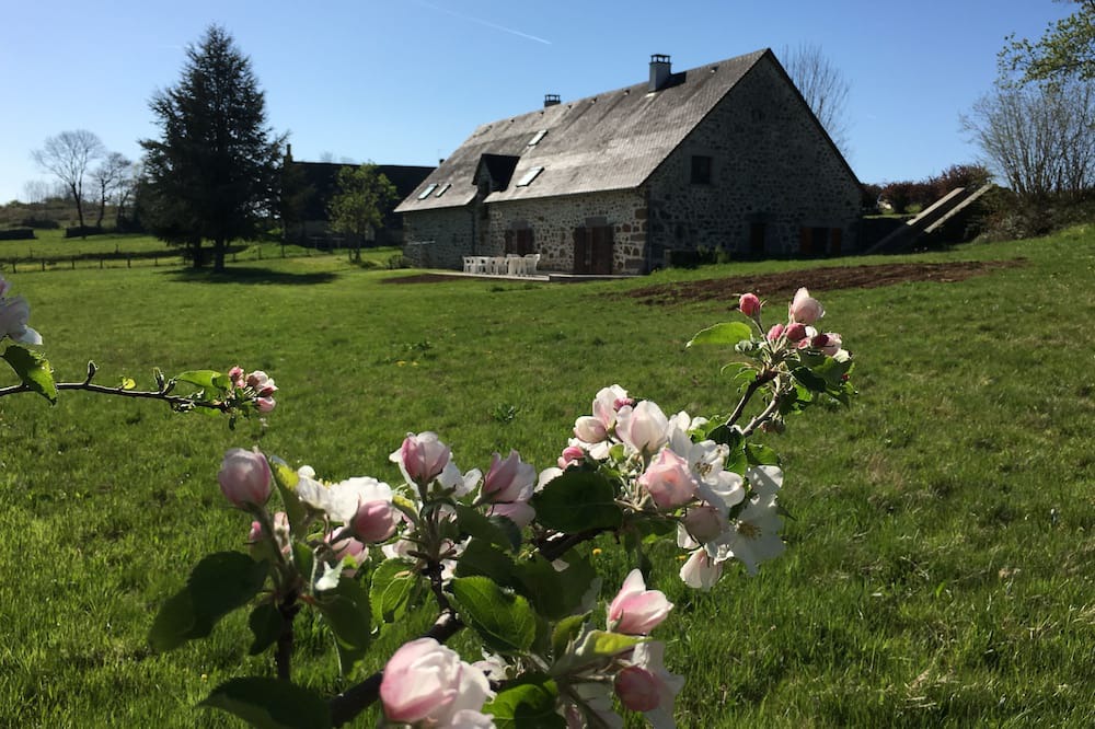 Photo of Outdoor in Saint-Cirgues-de-Malbert