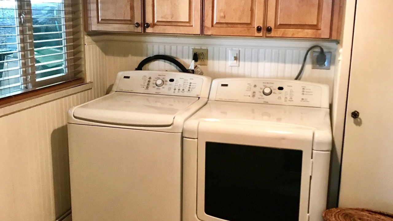 Photo of Kitchen in Allyn-Grapeview