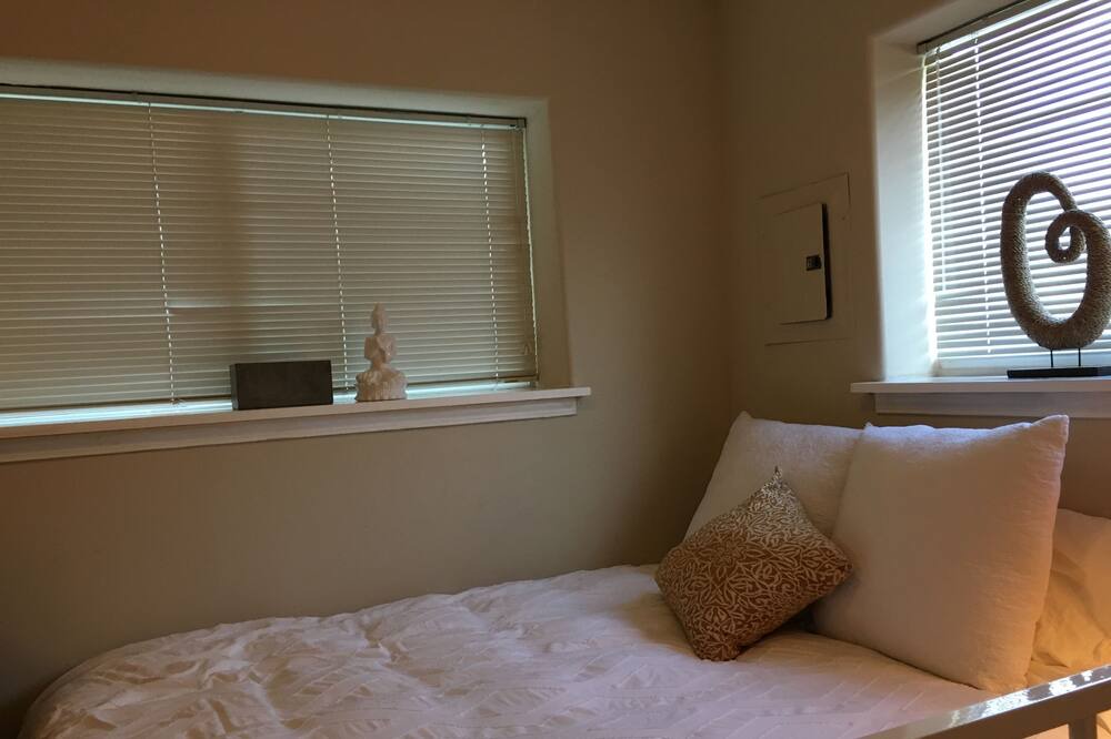 Photo of Others in Western