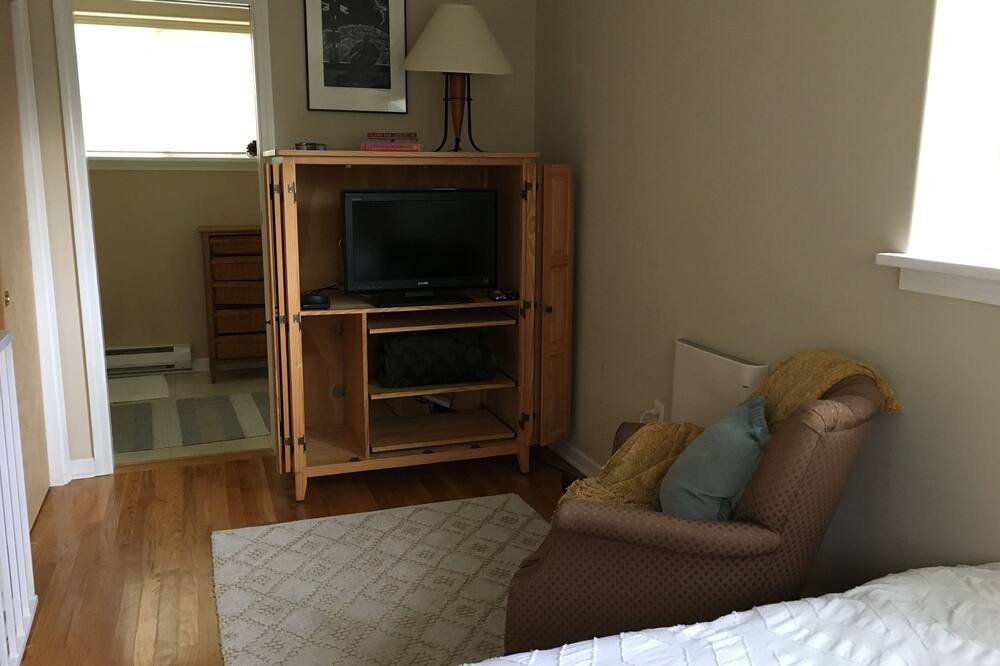 Photo of Others in Western