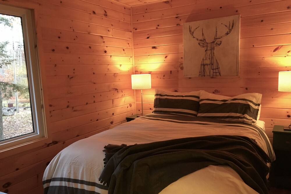 Photo of Bedroom in Severn