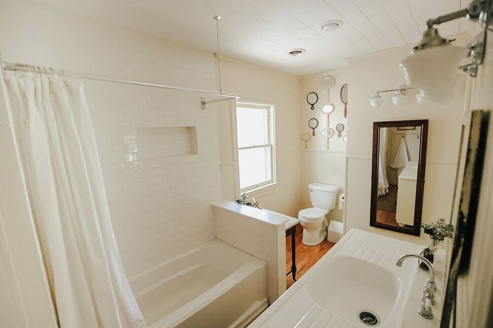 Photo of Bathroom in Abilene