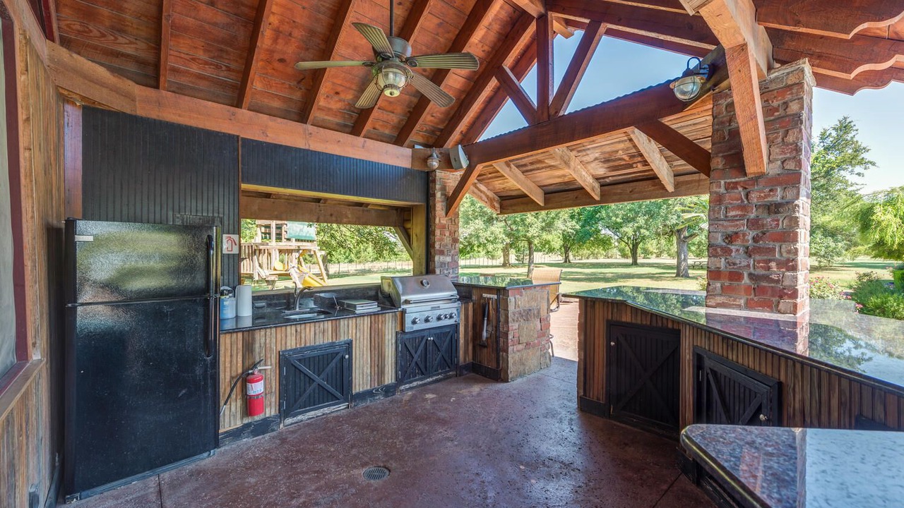 Photo of Patio Balcony in Fort Worth