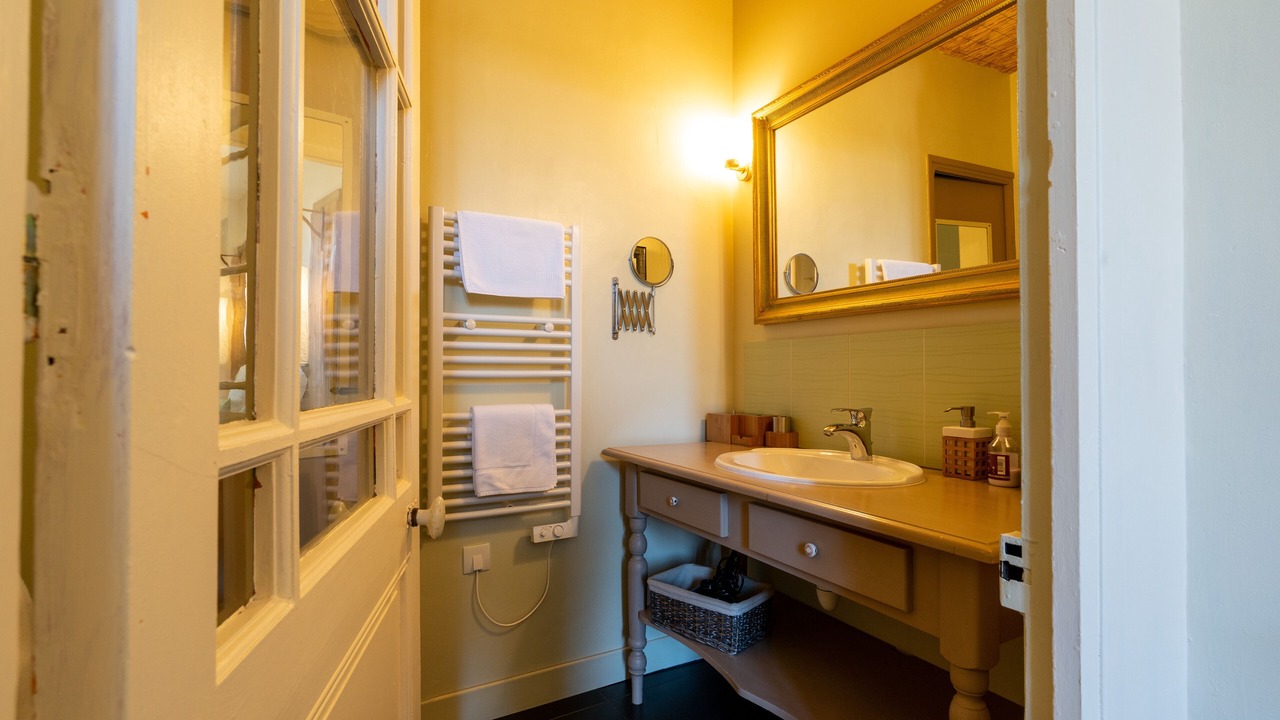Photo of Bathroom in Olonzac