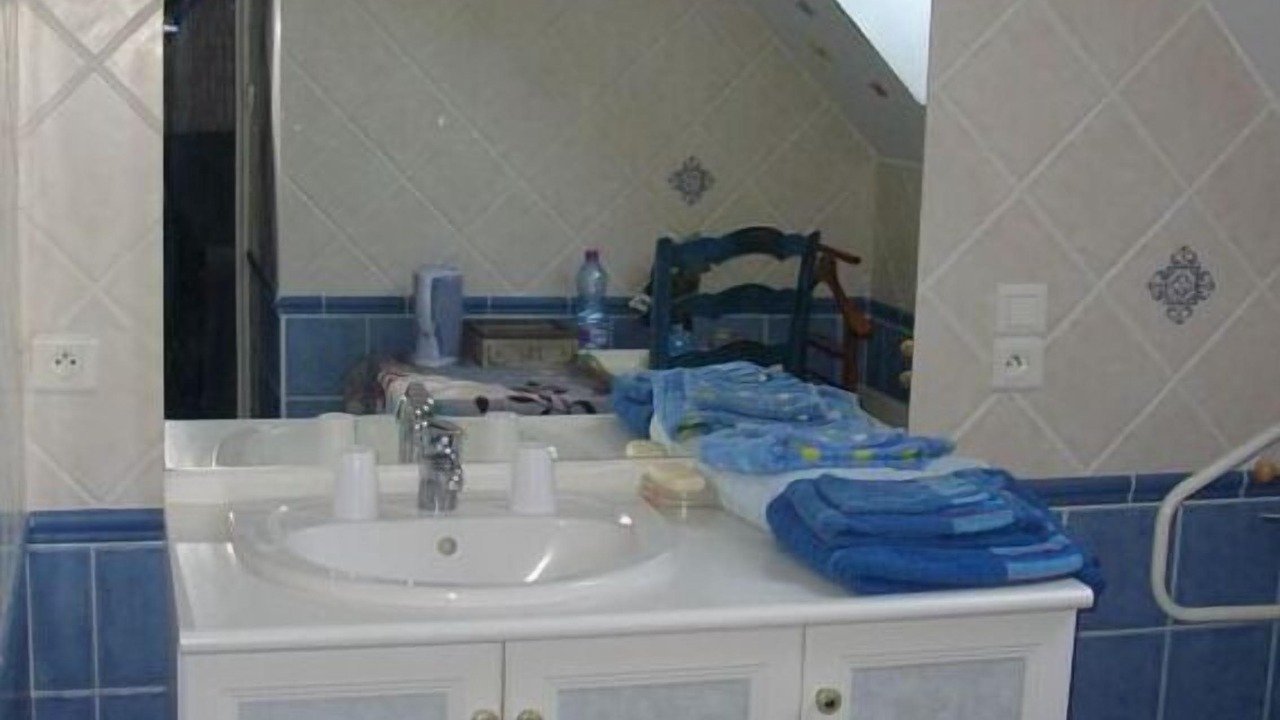 Photo of Bathroom in Dol-de-Bretagne