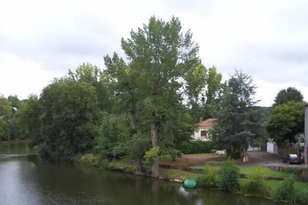 Photo of Others in Mareuil-Sur-Lay-Dissais