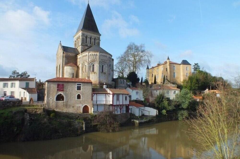 Photo of Others in Mareuil-Sur-Lay-Dissais