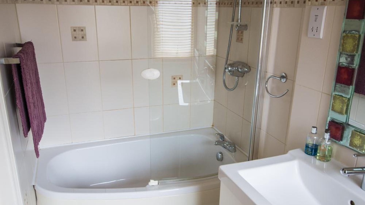 Photo of Bathroom in St Ives
