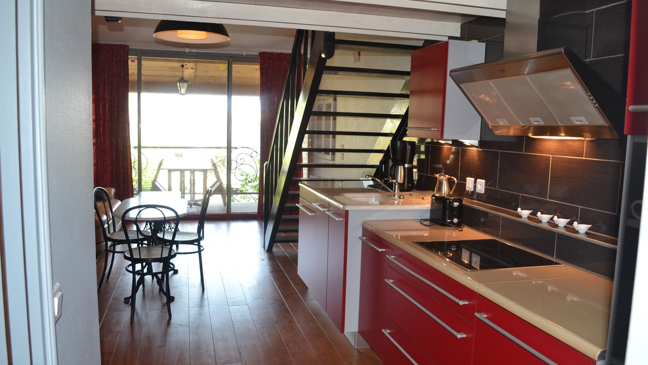 Photo of Kitchen in Prisse-la-Charriere