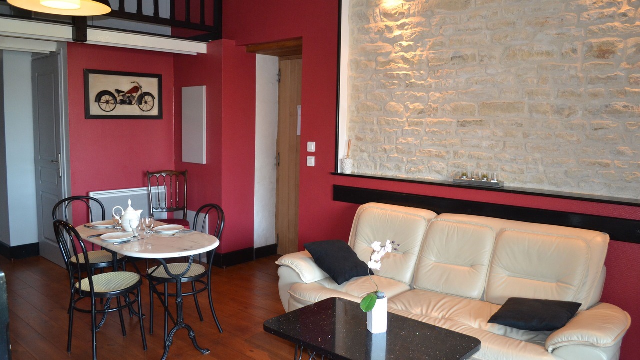 Photo of Others in Prisse-la-Charriere