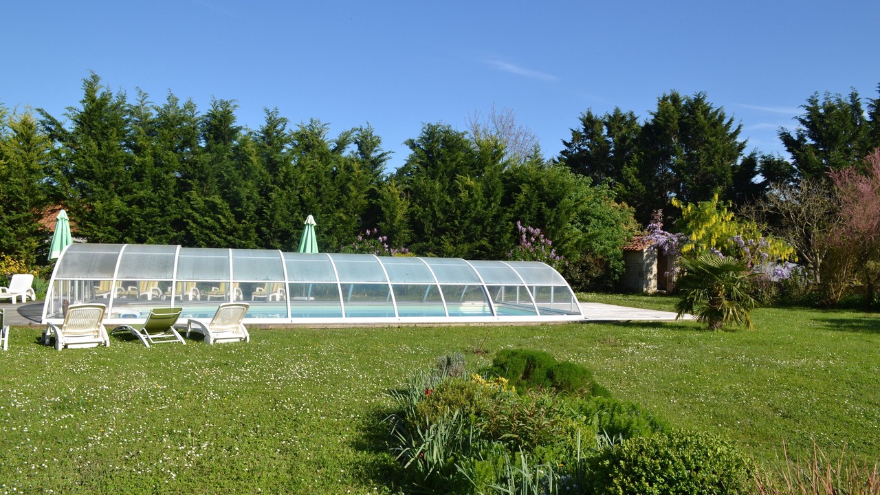 Photo of Outdoor in Prisse-la-Charriere