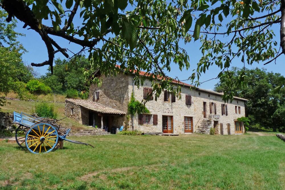 Photo of Outdoor in Roiffieux
