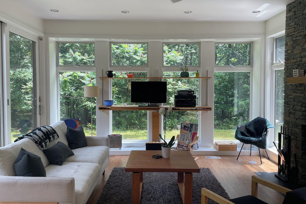 Photo of Livingroom in Palenville