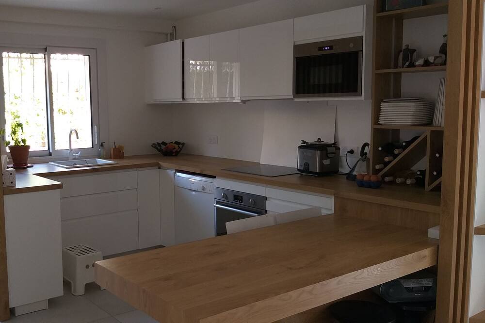 Photo of Kitchen in Celleneuve