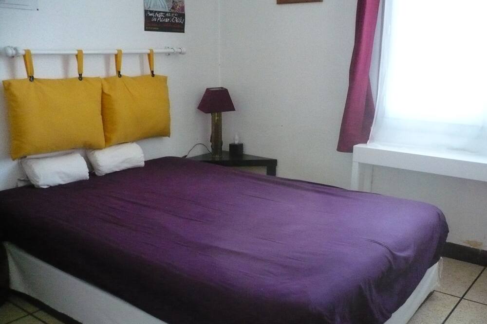 Photo of Bedroom in Celleneuve