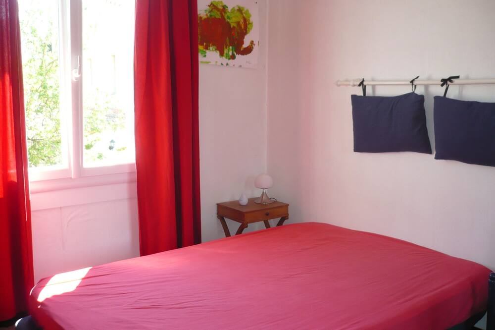 Photo of Bedroom in Celleneuve