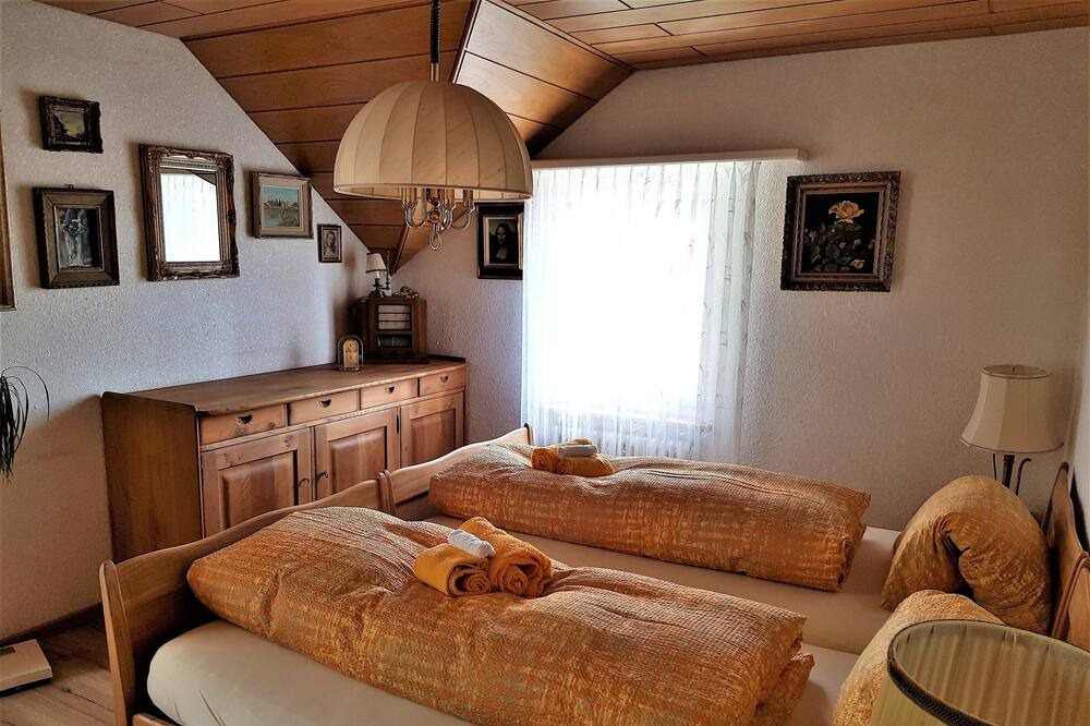 Photo of Bedroom in Beatenberg