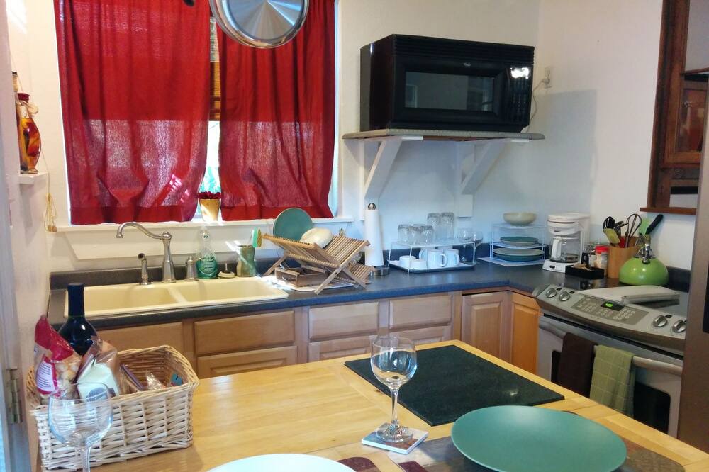 Photo of Kitchen in Lower Greenville