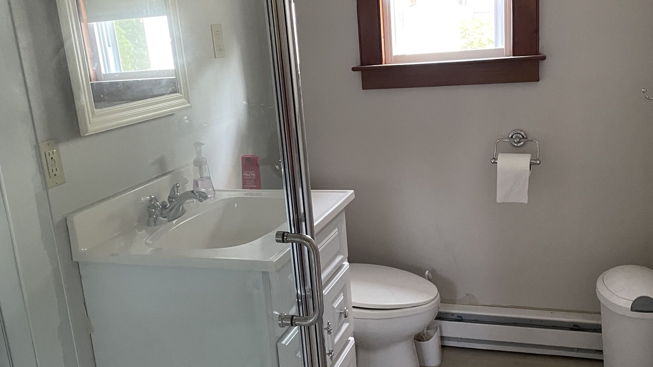 Photo of Bathroom in Clinton