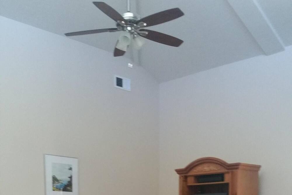 Photo of Bedroom in Cape Royale