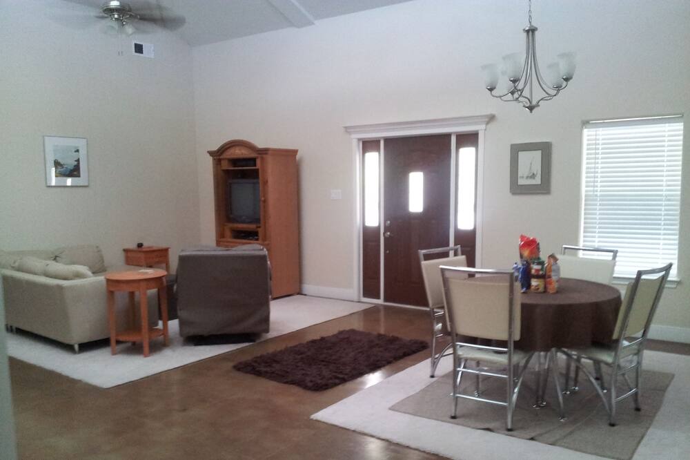 Photo of Bedroom in Cape Royale