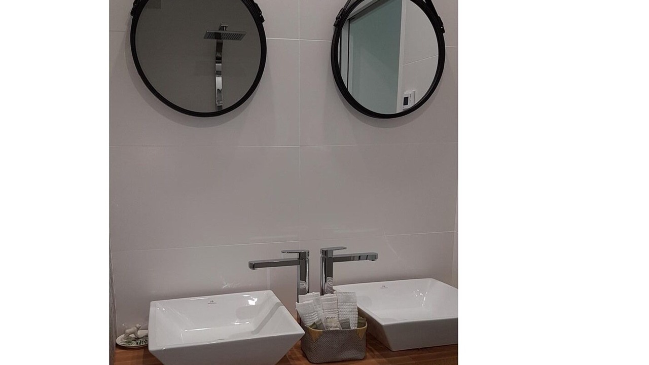 Photo of Bathroom in Nyls