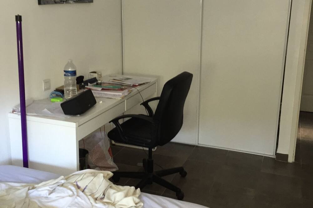 Photo of Bedroom in Alco
