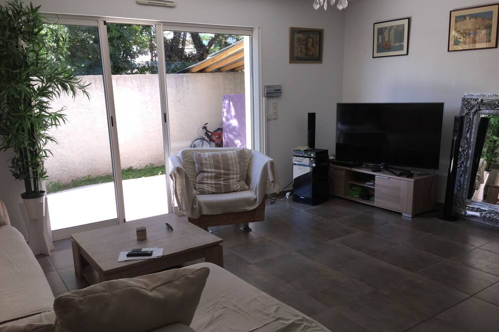 Photo of Livingroom in Alco
