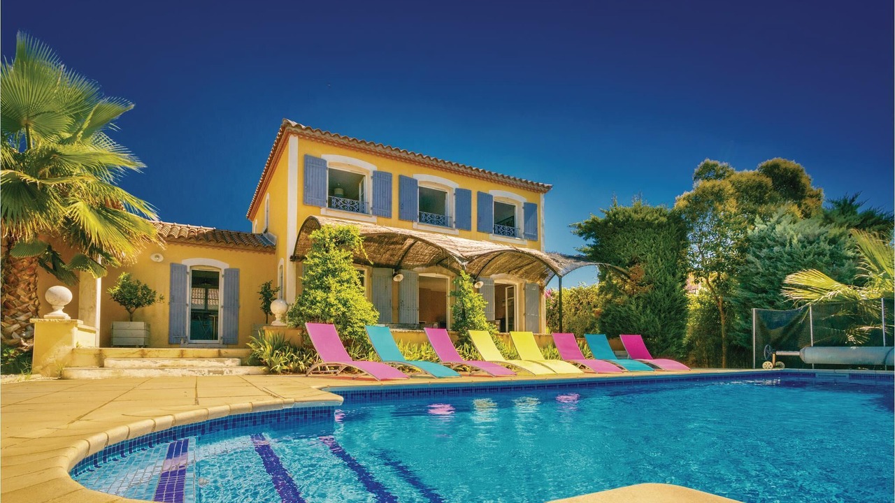 Photo of Outdoor in Thezan-les-Beziers