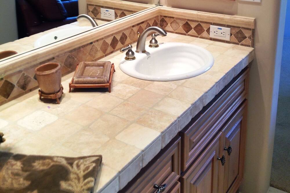 Photo of Bathroom in Desert Mountain