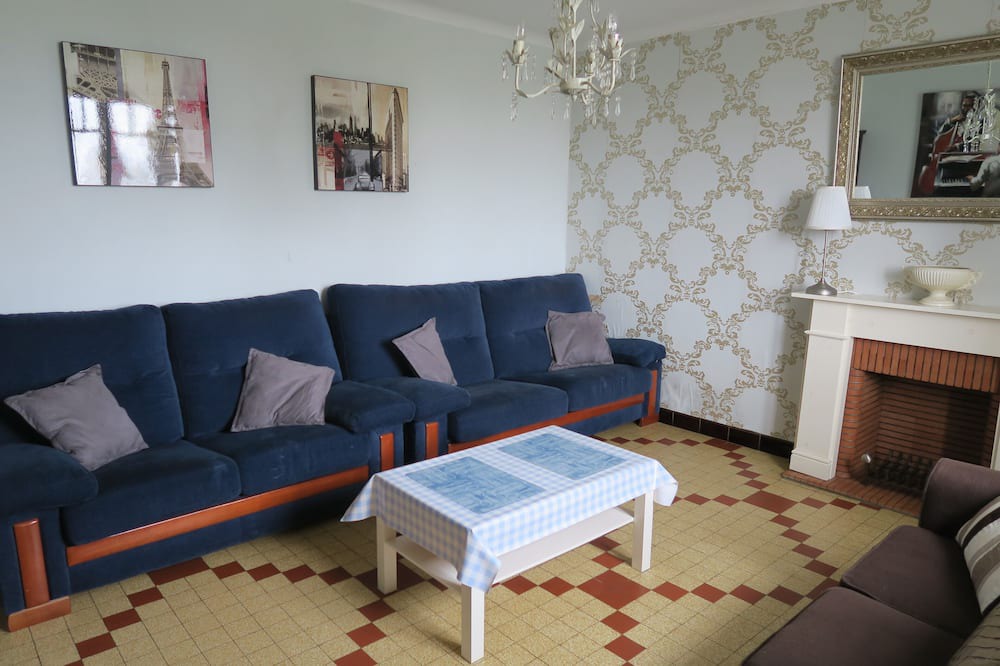 Photo of Livingroom in Le Boupere