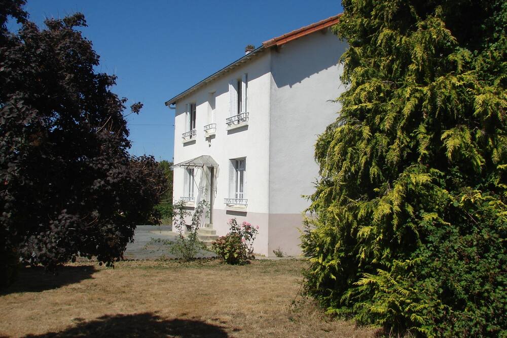 Photo of Outdoor in Le Boupere
